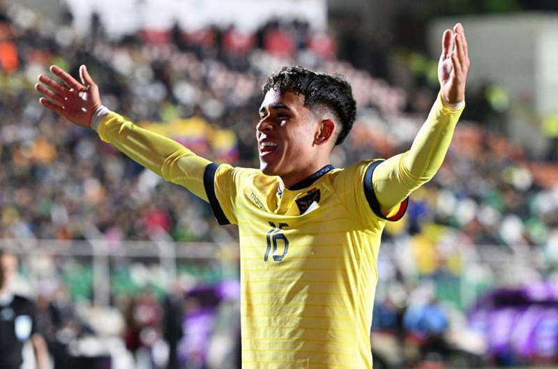 nha-bao-romano-he-lo-cai-ten-tiep-theo-phai-roi-chel