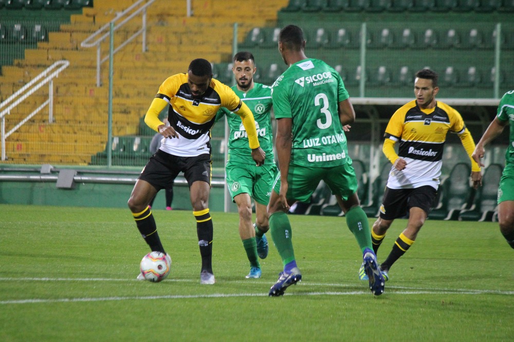 nhan-dinh-soi-keo-goias-vs-criciuma-luc-05h30-ngay-9-7-2025-1