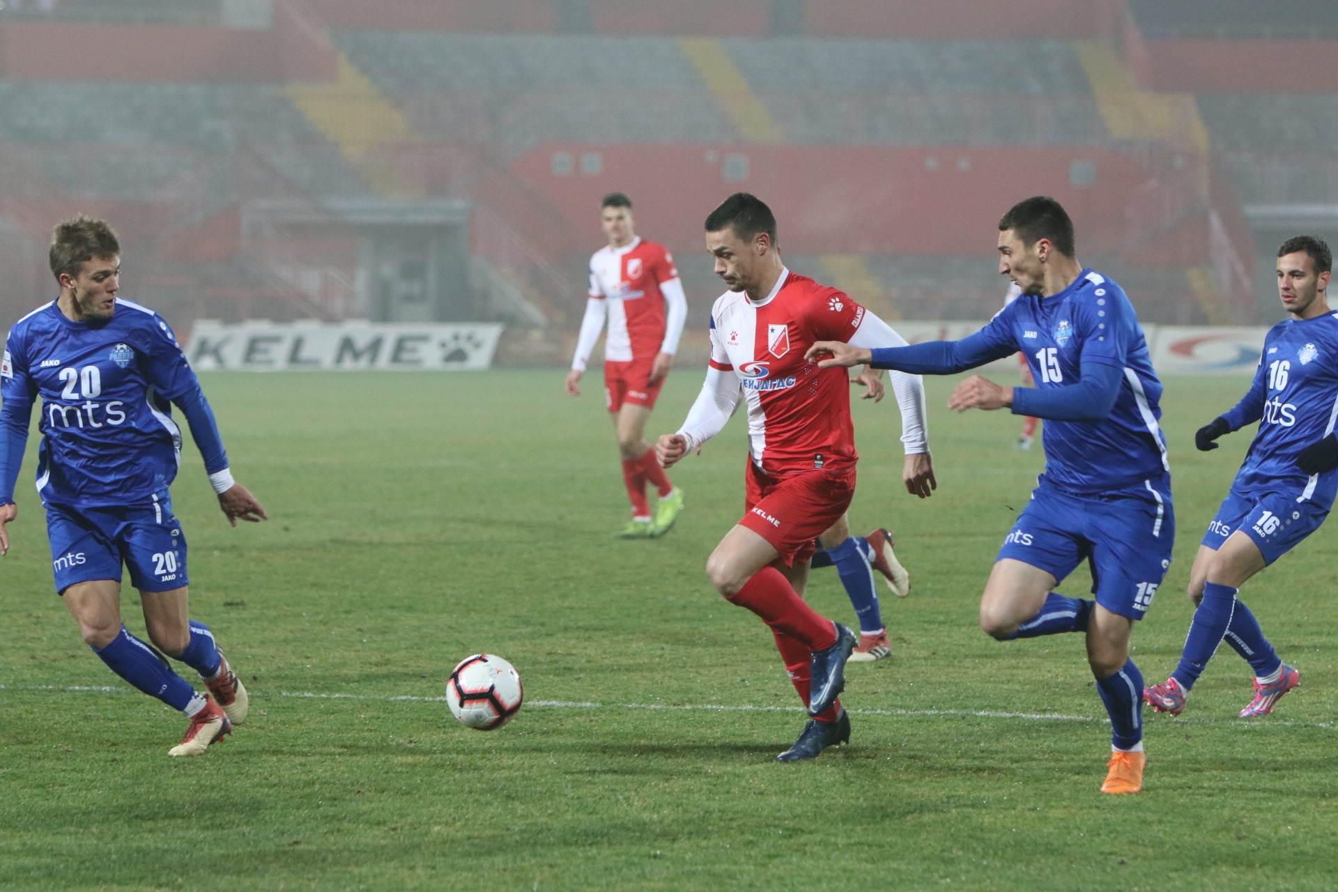Nhận định soi kèo Radnik vs Vojvodina lúc 21h00 ngày 21/11/2025