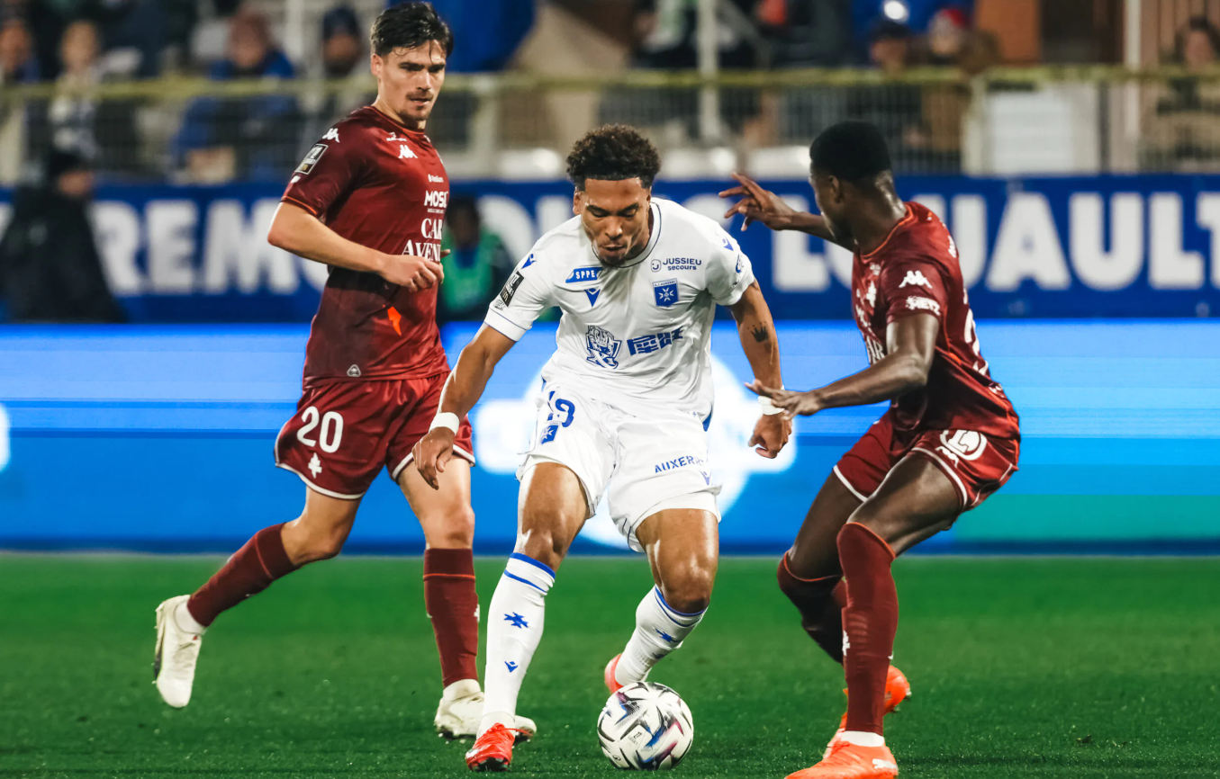 AJ Auxerre vs Metz (23:15 – 07/12) | Xem lại trận đấu