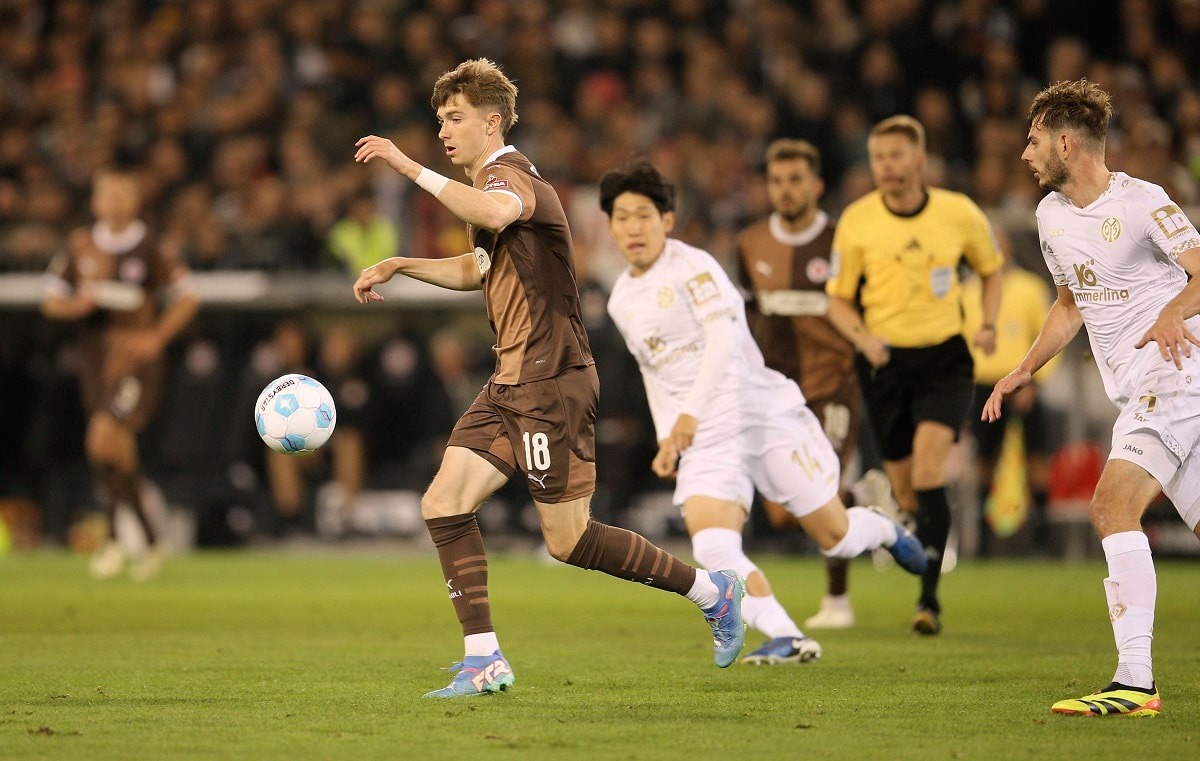 Nhận định soi kèo Mainz vs St Pauli lúc 21h30 ngày 21/12/2025